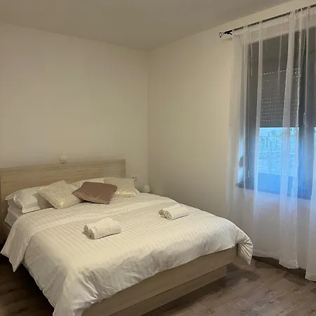 Rosetta Apartment