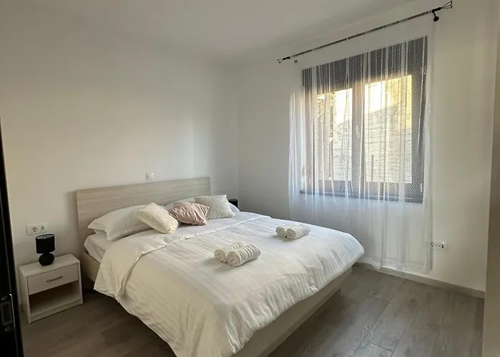 דירה Rosetta זאדאר